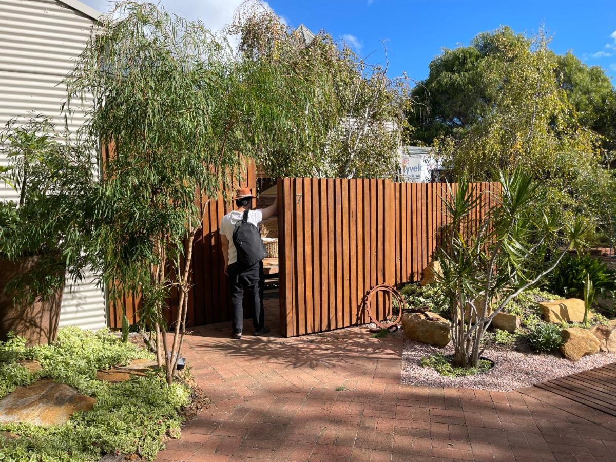 Margaret River Grape Juice Retreat Rustic Romantic Gateway 5Mins To Beaches & Town المظهر الخارجي الصورة